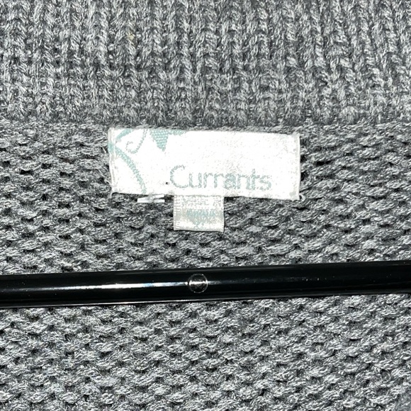 Currants Sweater - Picture 2 of 3